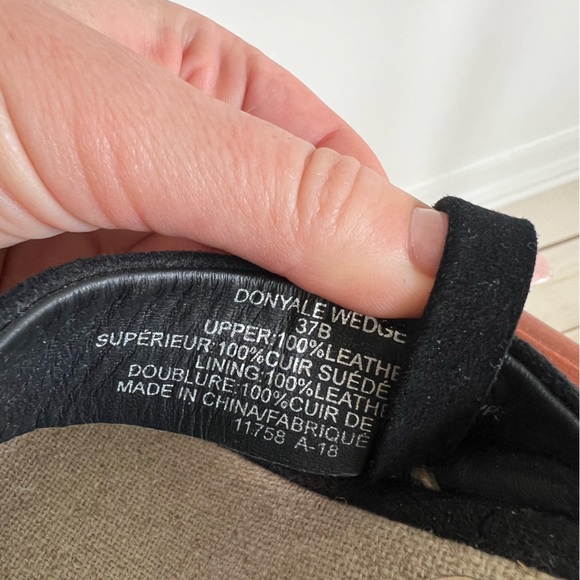 NWOT Club Monaco Leather Wedges - Picture 4 of 6